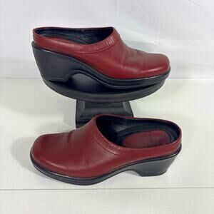Dansko Burgundy Leather Mules Size 7.5